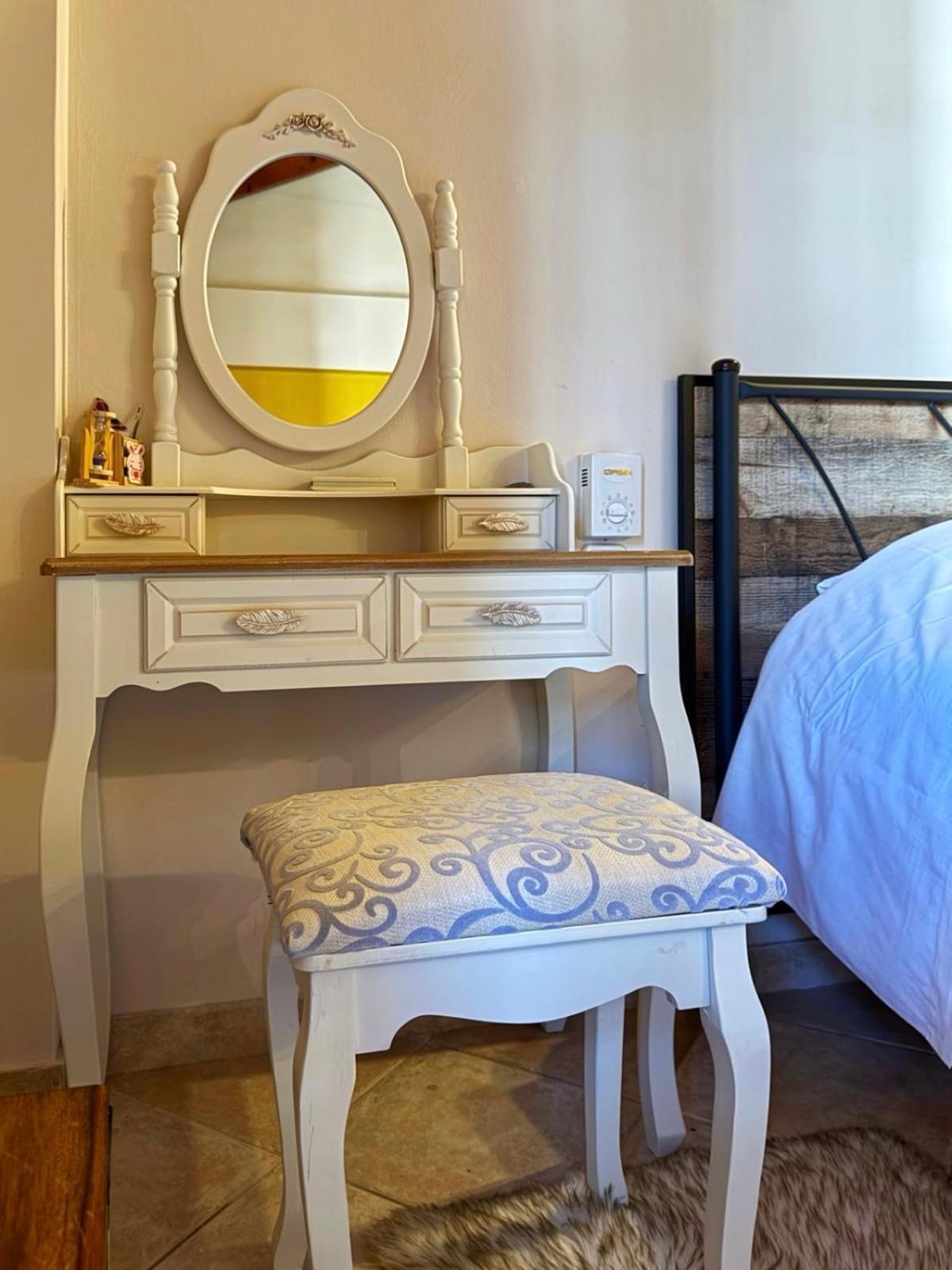 Στούντιο Κέντρου Άνω Πόλης Πάτρας Appartement Buitenkant foto